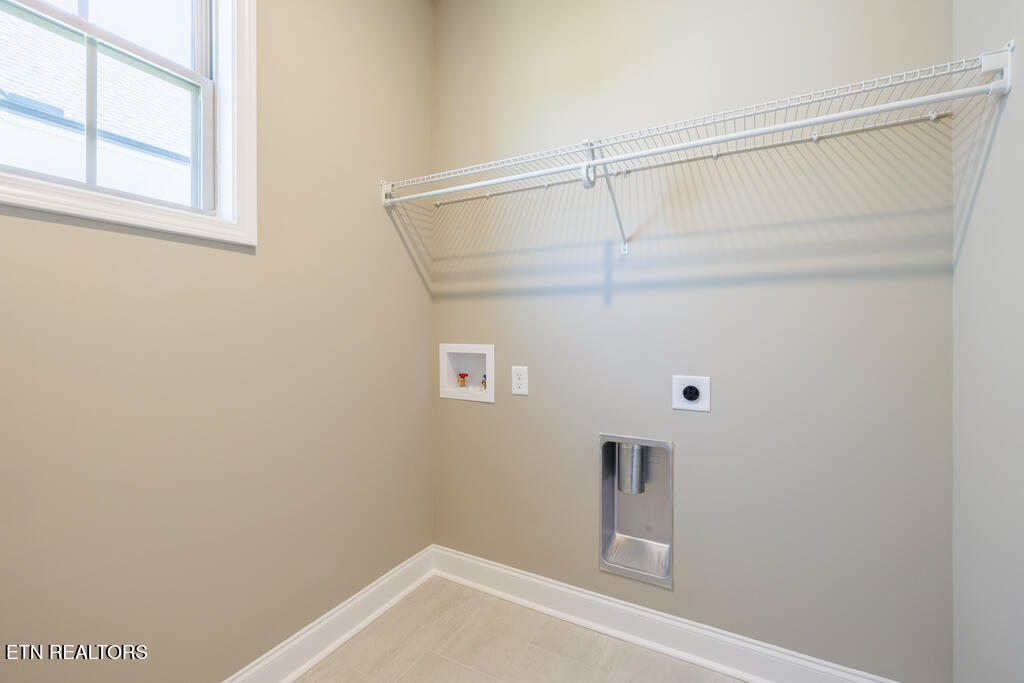 12119 Signal View Road Knoxville, TN 37932 - Photo 16 of 27 hhv356-alder-39