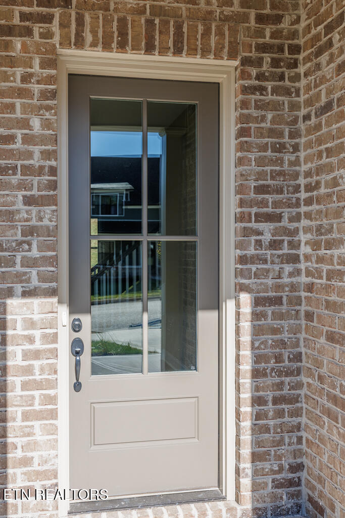 12119 Signal View Road Knoxville, TN 37932 - Photo 4 of 27 hhv356-alder-11