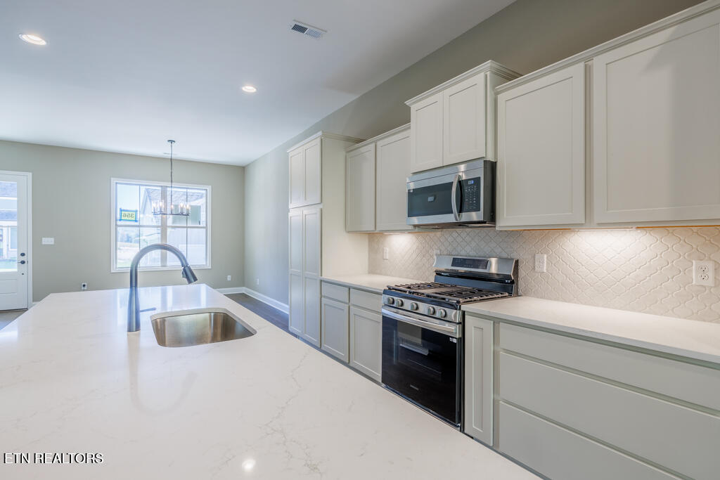 12119 Signal View Road Knoxville, TN 37932 - Photo 8 of 27 hhv356-alder-19