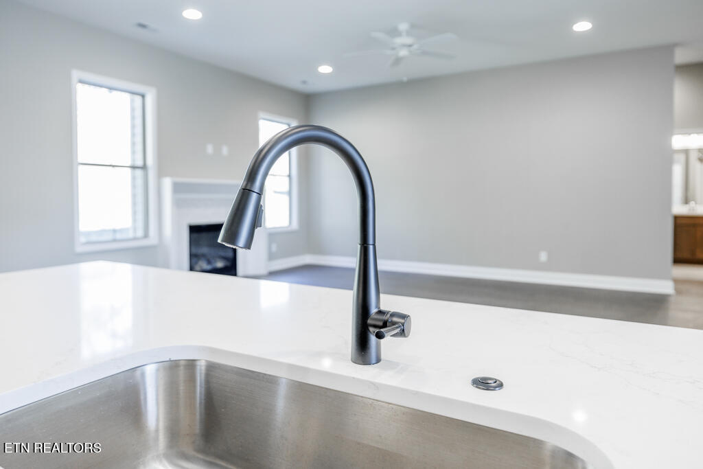 12119 Signal View Road Knoxville, TN 37932 - Photo 10 of 27 hhv356-alder-22