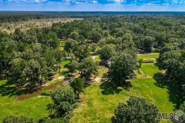 $445,000 | 171 Wendy Bend Lane, Pine Grove, LA 70453