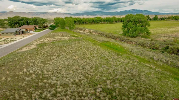 $140,000 | 3310 Donnegal Drive, Montrose, CO 81401