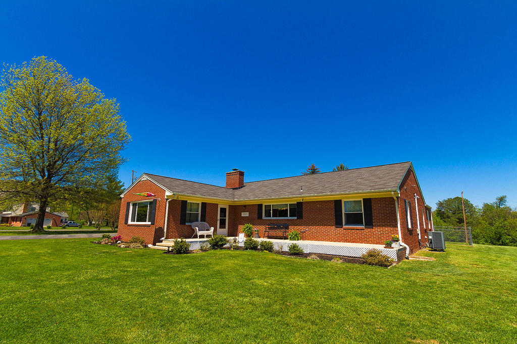 7931 Alpine Road Roanoke, VA 24019 - Photo 1 of 25 Listing Photo