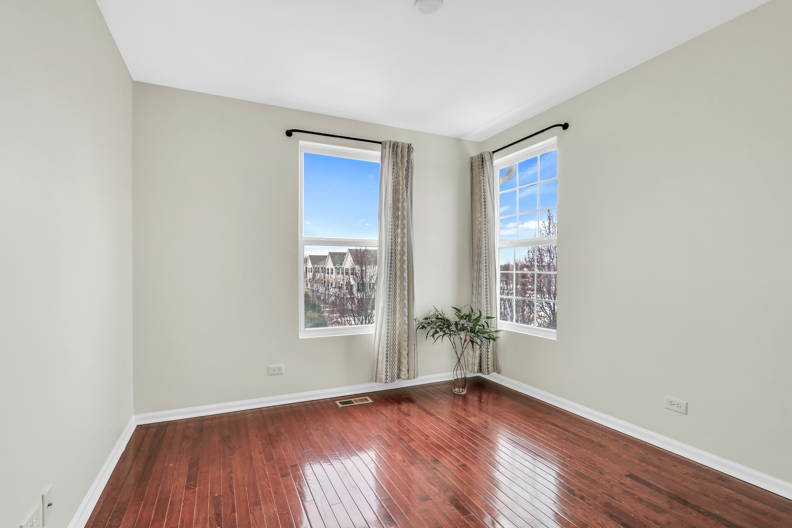 3210 Neubauer Circle Lindenhurst, IL 60046 - Photo 24 of 36