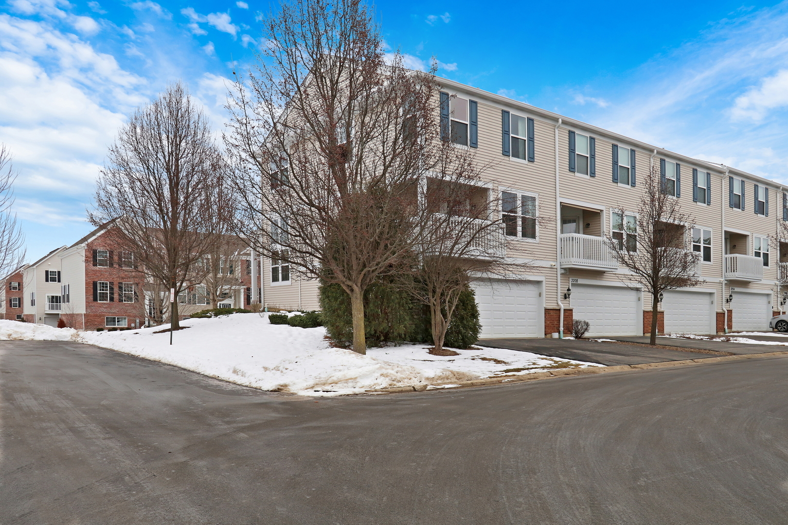 3210 Neubauer Circle Lindenhurst, IL 60046 - Photo 27 of 36