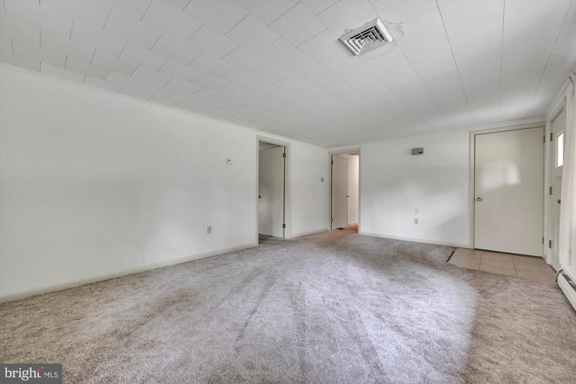 8066 Colebrook Road Palmyra, PA 17078 - Photo 6 of 27 Gallery Image 6