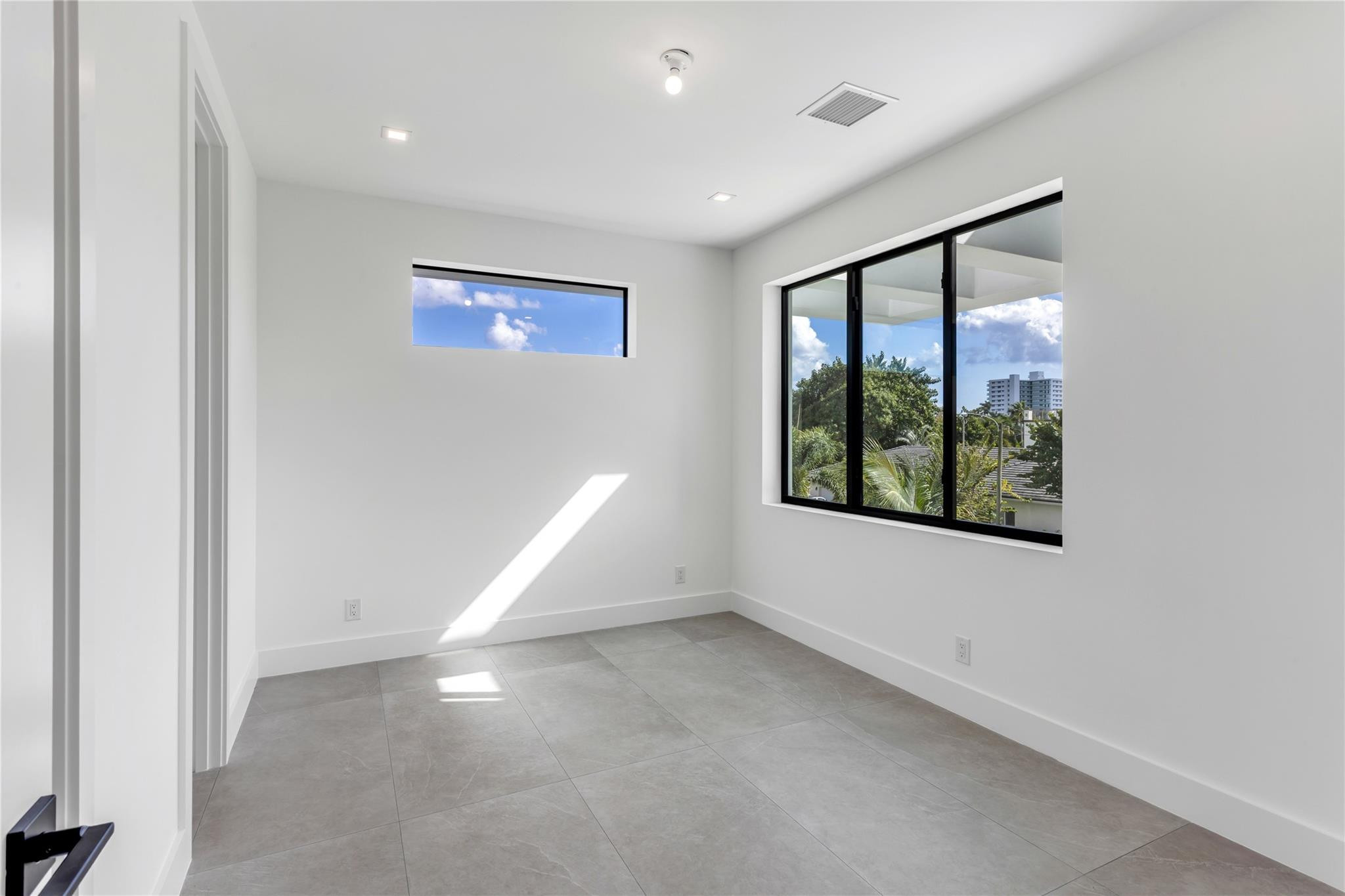 3205 Leigh Road Pompano Beach, FL 33062 - Photo 27 of 40 Photo 27