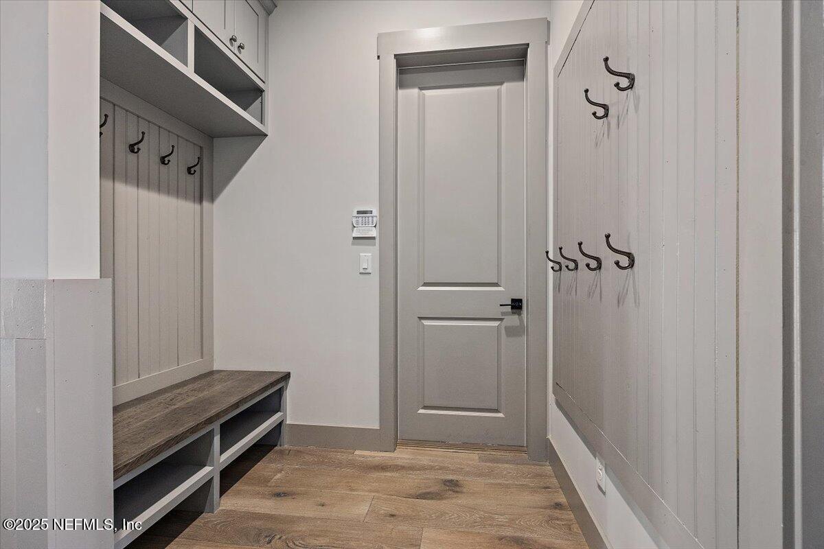 90 Nyes Place St. Augustine, FL 32092 - Photo 36 of 57 24-Mudroom