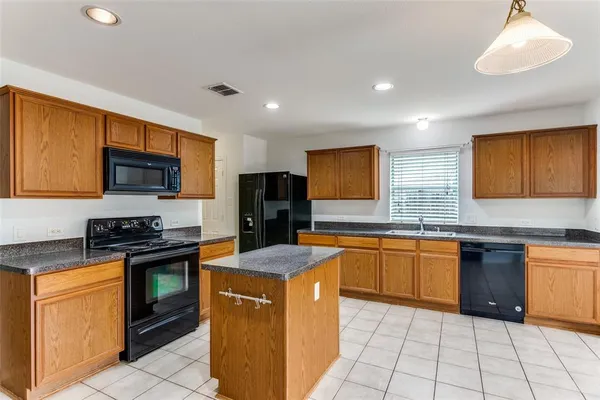 $2,050 | 7554 Brittany Place, Fort Worth, TX 76137