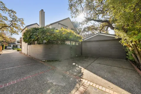 $4,388,000 | 129 Lowell Avenue, Palo Alto, CA 94301