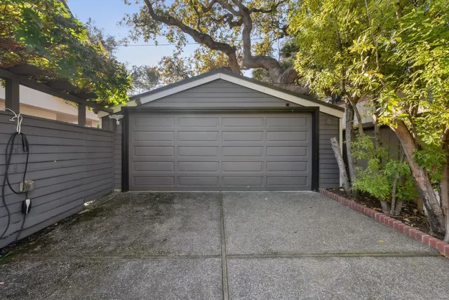 $4,388,000 | 129 Lowell Avenue, Palo Alto, CA 94301