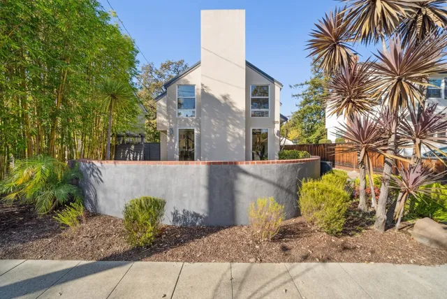 $4,388,000 | 129 Lowell Avenue, Palo Alto, CA 94301