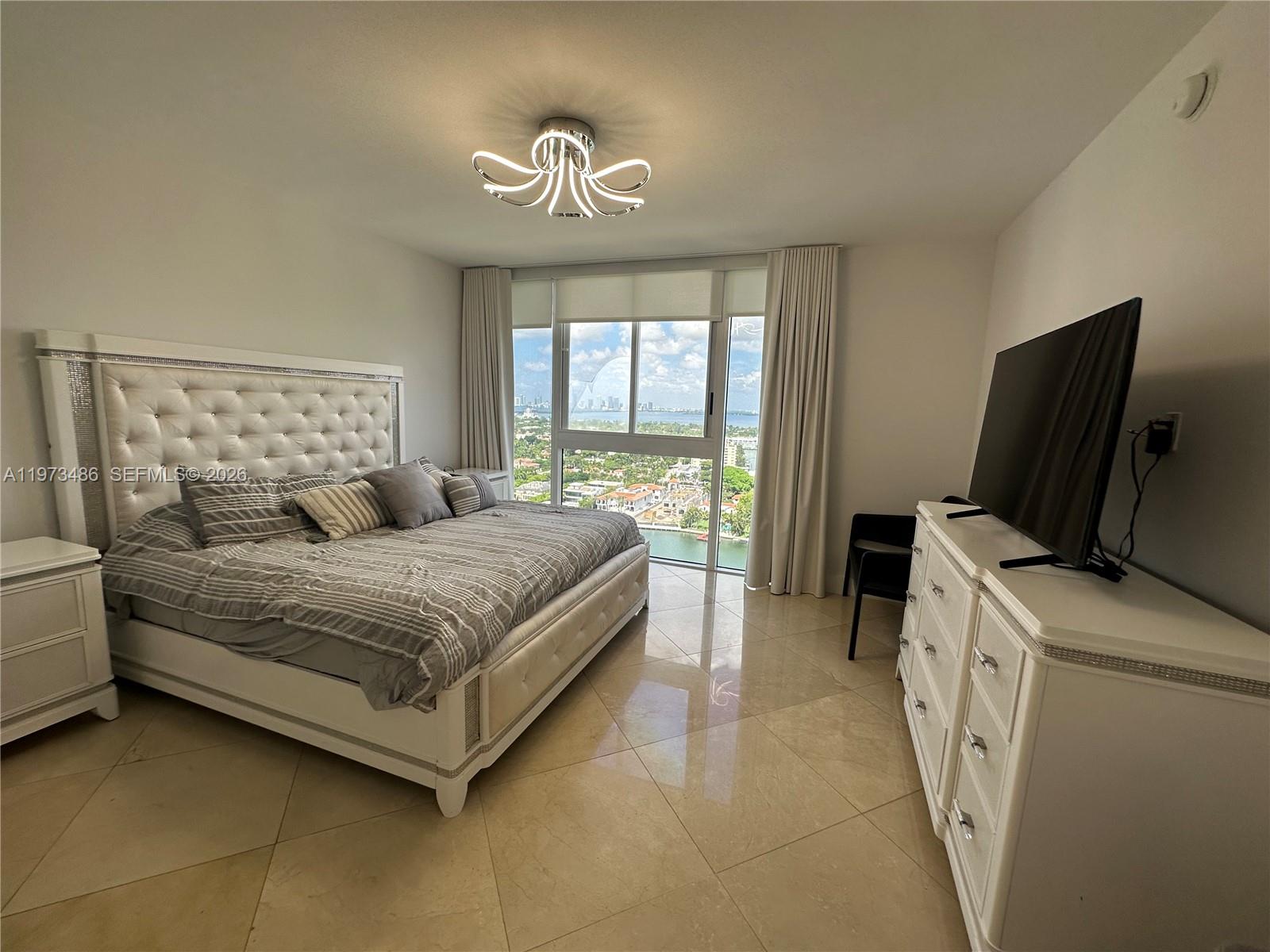 4775 Collins Avenue, Unit 2407 Miami Beach, FL 33140 - Photo 11 of 54