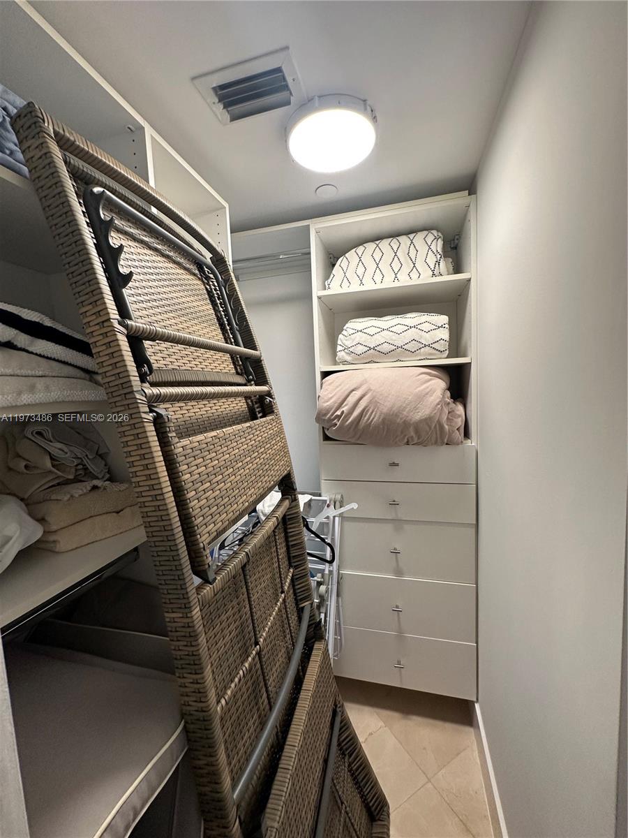 4775 Collins Avenue, Unit 2407 Miami Beach, FL 33140 - Photo 16 of 54