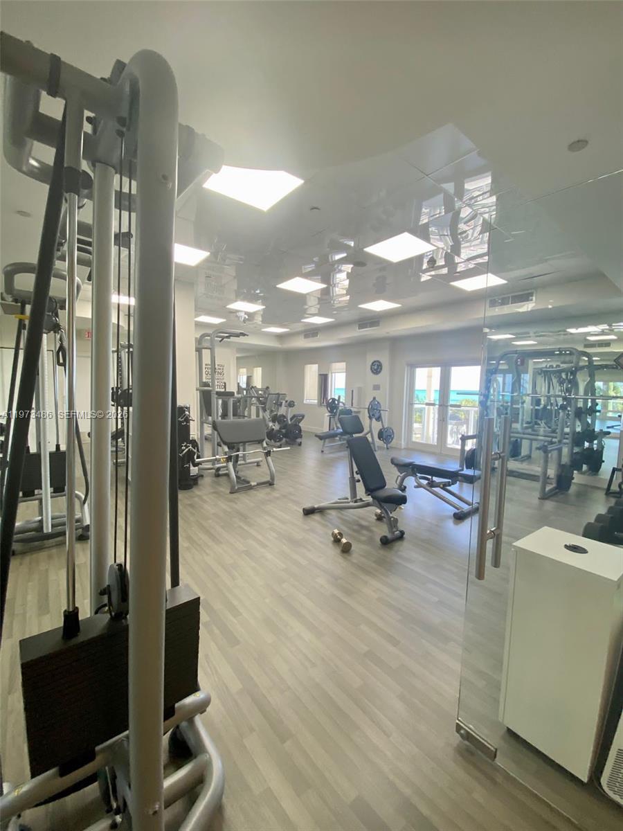 4775 Collins Avenue, Unit 2407 Miami Beach, FL 33140 - Photo 24 of 54