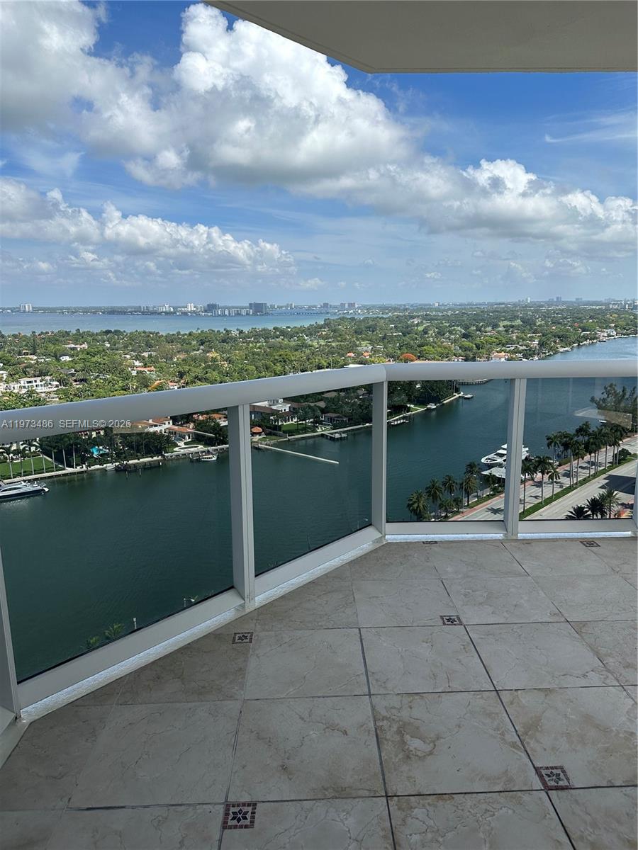 4775 Collins Avenue, Unit 2407 Miami Beach, FL 33140 - Photo 9 of 54