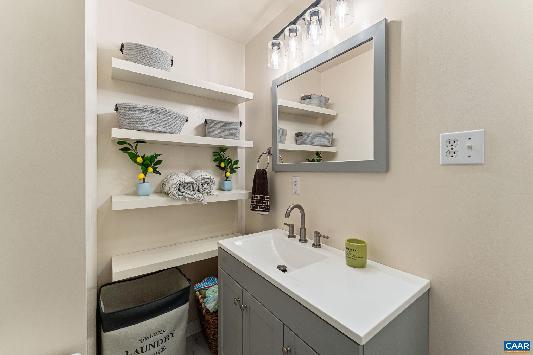 2225 Williamsburg Road Charlottesville, VA 22901 - Photo 18 of 38