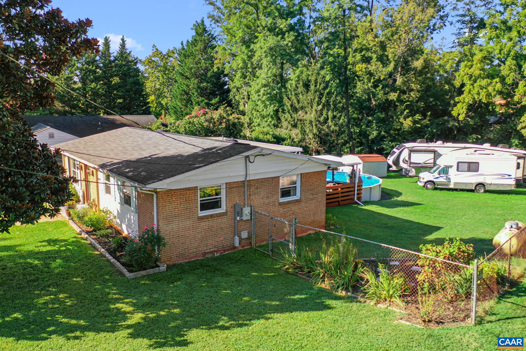2225 Williamsburg Road Charlottesville, VA 22901 - Photo 6 of 38