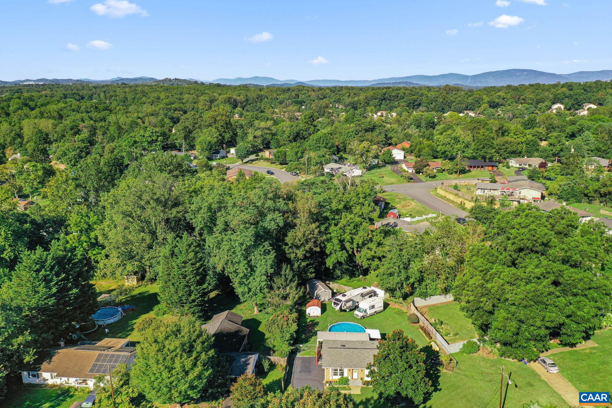 2225 Williamsburg Road Charlottesville, VA 22901 - Photo 8 of 38