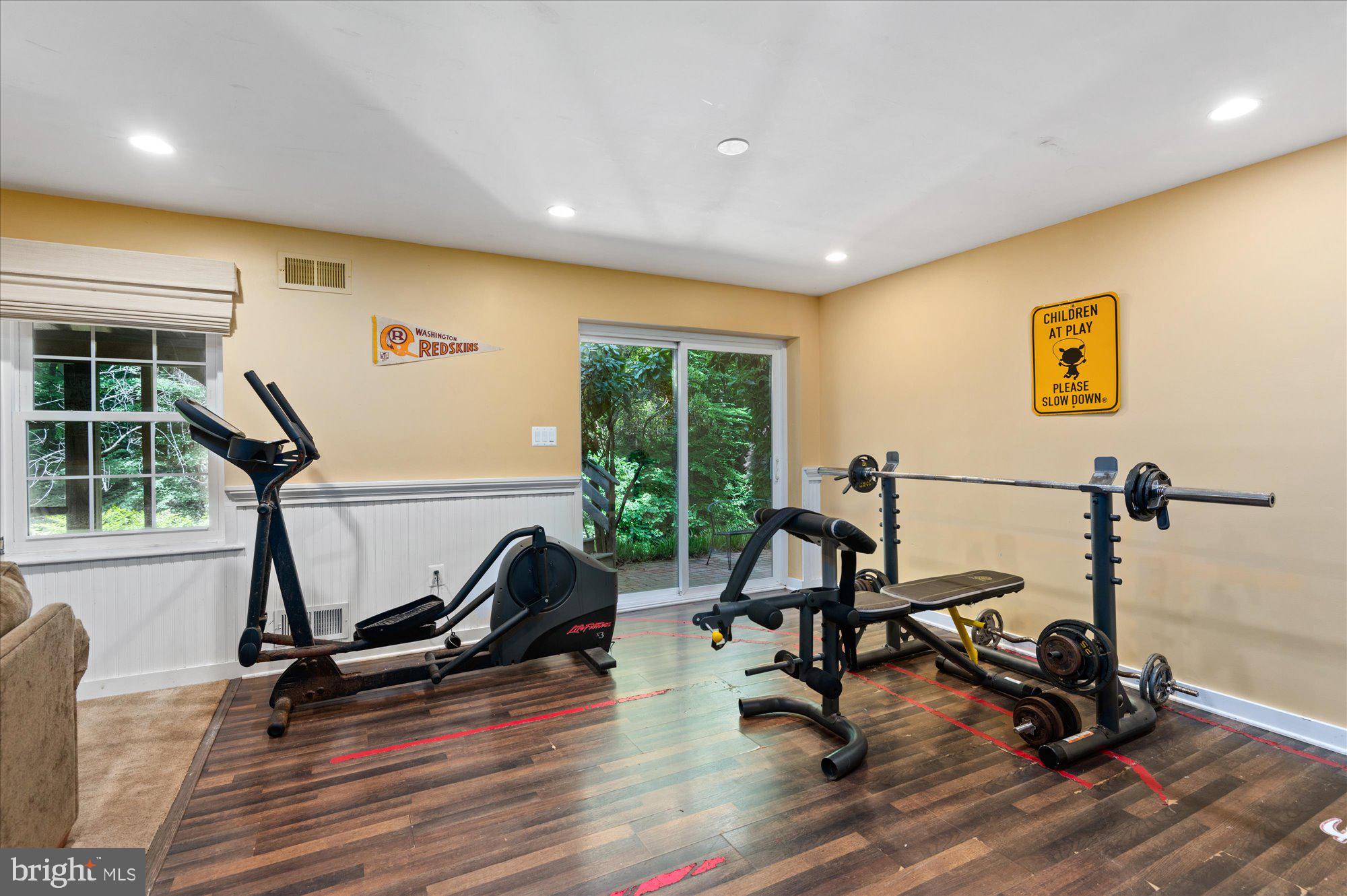 8000 Kingsgate Road Potomac, MD 20854 - Photo 31 of 42