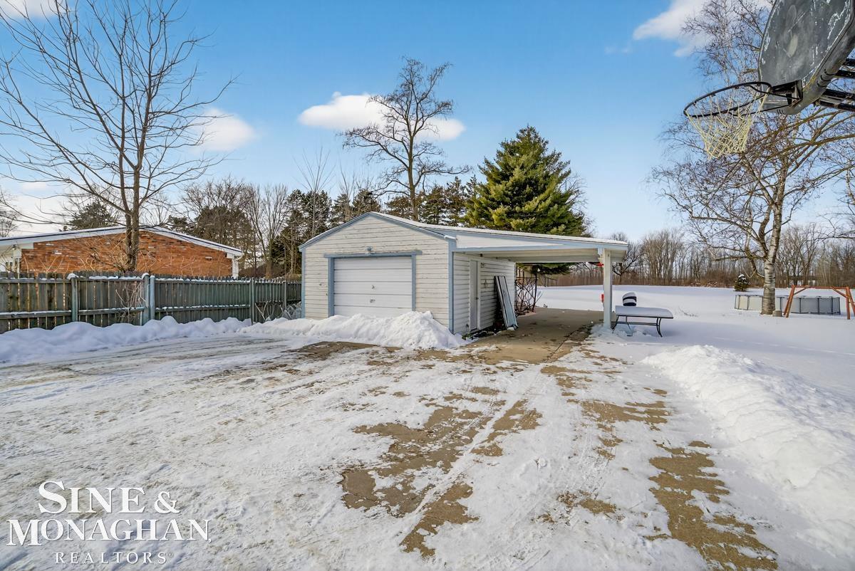 73311 Memphis Ridge Road Richmond, MI 48062 - Photo 45 of 59 50198981-42e0b69a-7082-4523-8aa5-a1d046cac0a6.JPG