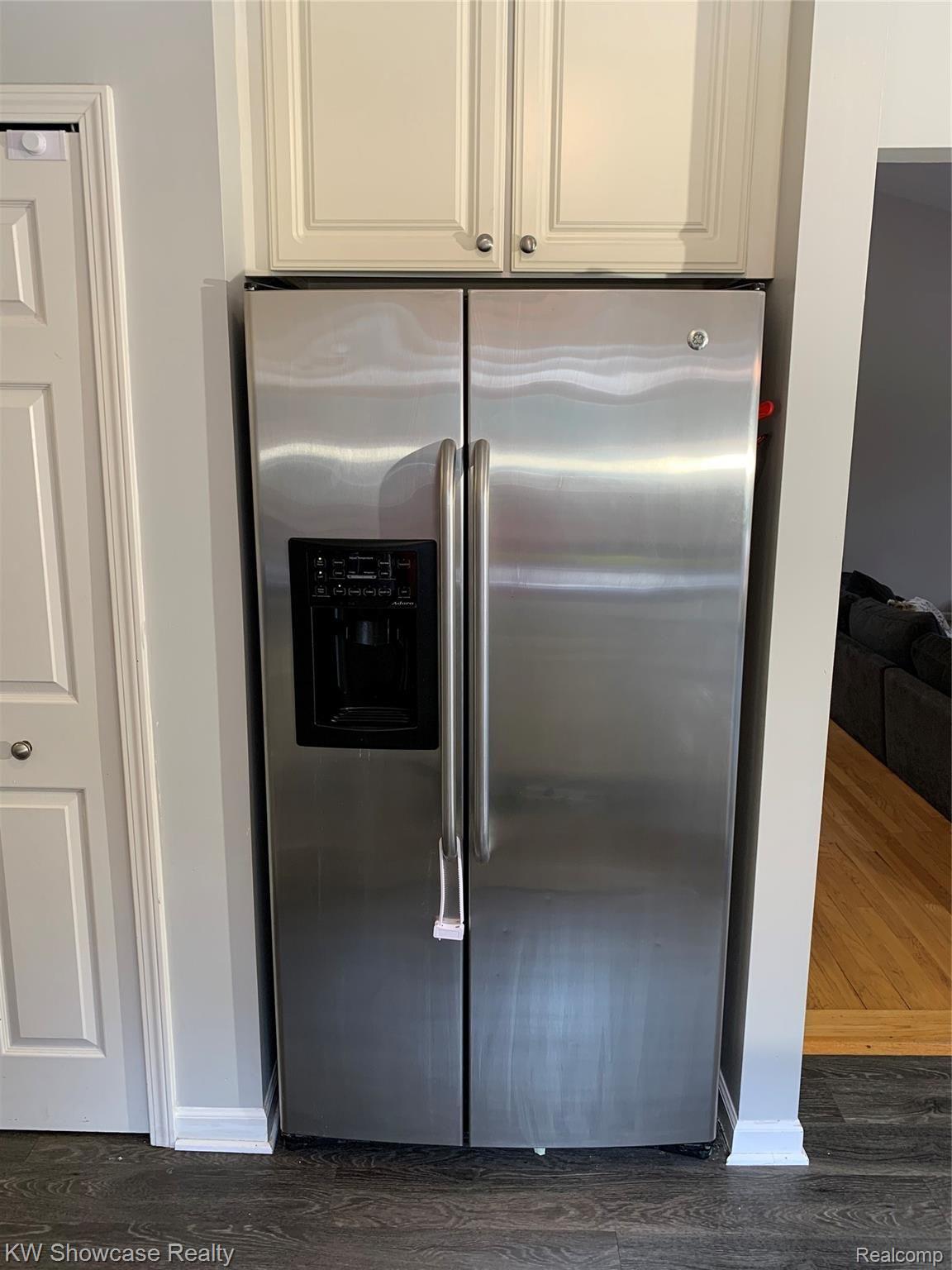 13115 22 Mile Road Utica, MI 48315 - Photo 11 of 34 Kitchen 3.jpg