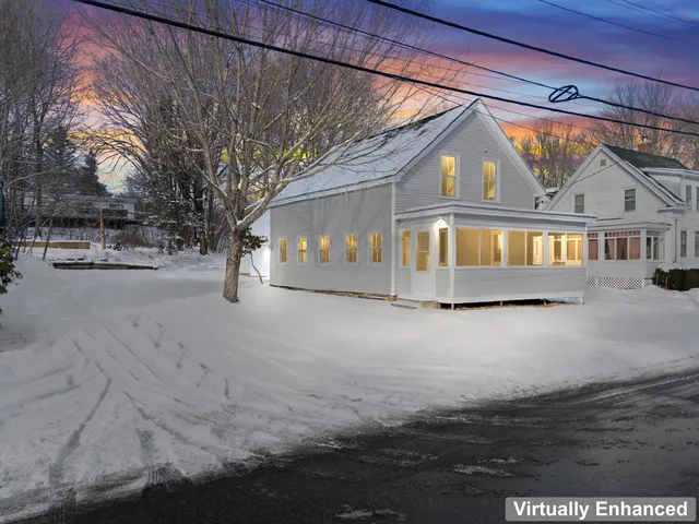 $369,900 | 20 Mt Vernon Street, Gardiner, ME 04345