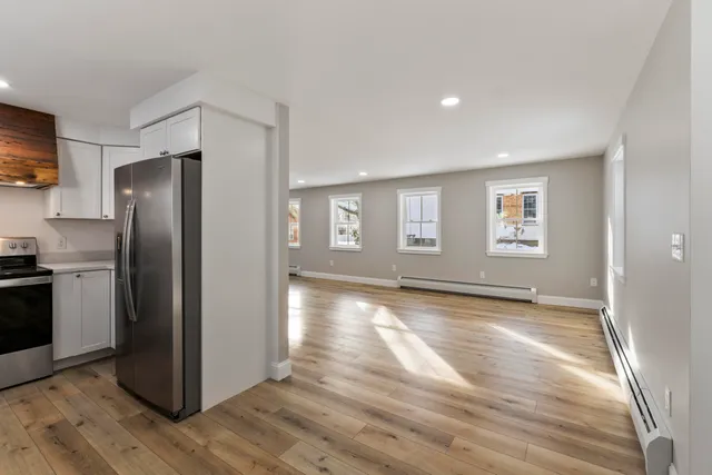 $369,900 | 20 Mt Vernon Street, Gardiner, ME 04345