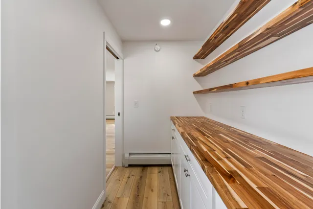 $369,900 | 20 Mt Vernon Street, Gardiner, ME 04345