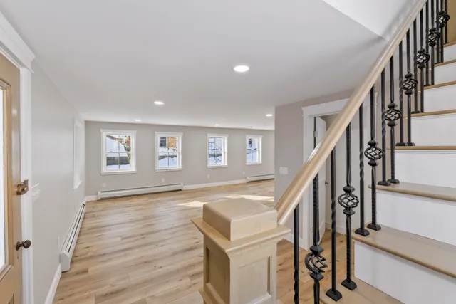 $369,900 | 20 Mt Vernon Street, Gardiner, ME 04345