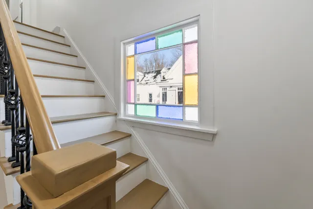 $369,900 | 20 Mt Vernon Street, Gardiner, ME 04345