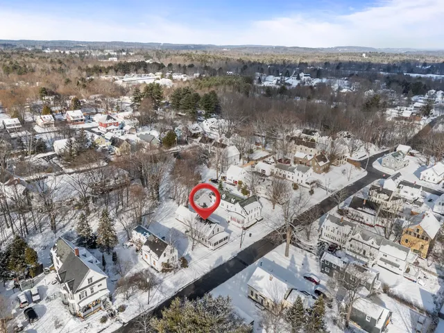 $369,900 | 20 Mt Vernon Street, Gardiner, ME 04345