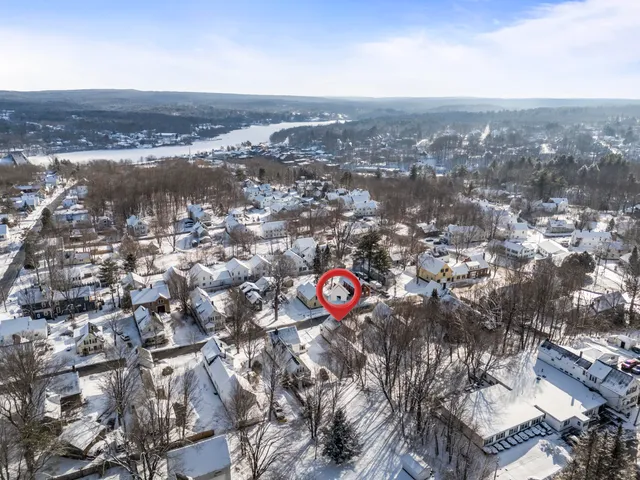 $369,900 | 20 Mt Vernon Street, Gardiner, ME 04345