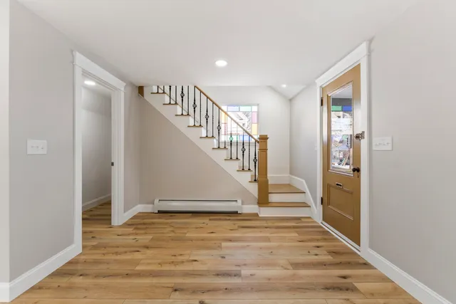 $369,900 | 20 Mt Vernon Street, Gardiner, ME 04345