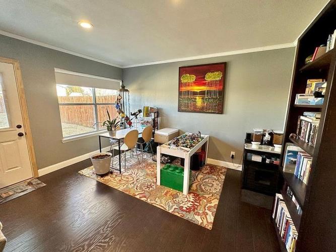 1005 8th Street Shallowater, TX 79363 - Photo 11 of 34