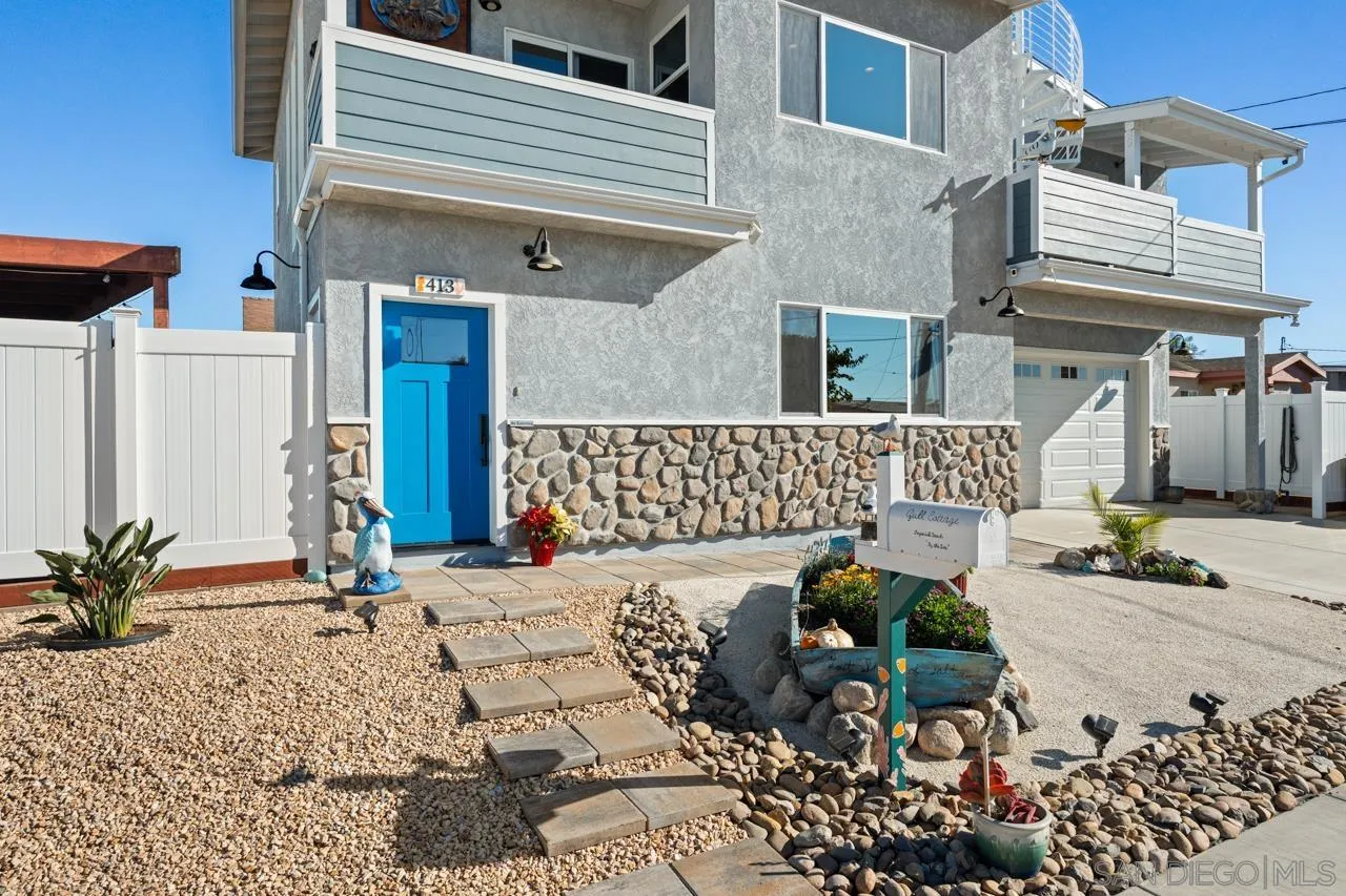 413 Delaware Street Imperial Beach, CA 91932 - Photo 5 of 37 a front view of a house