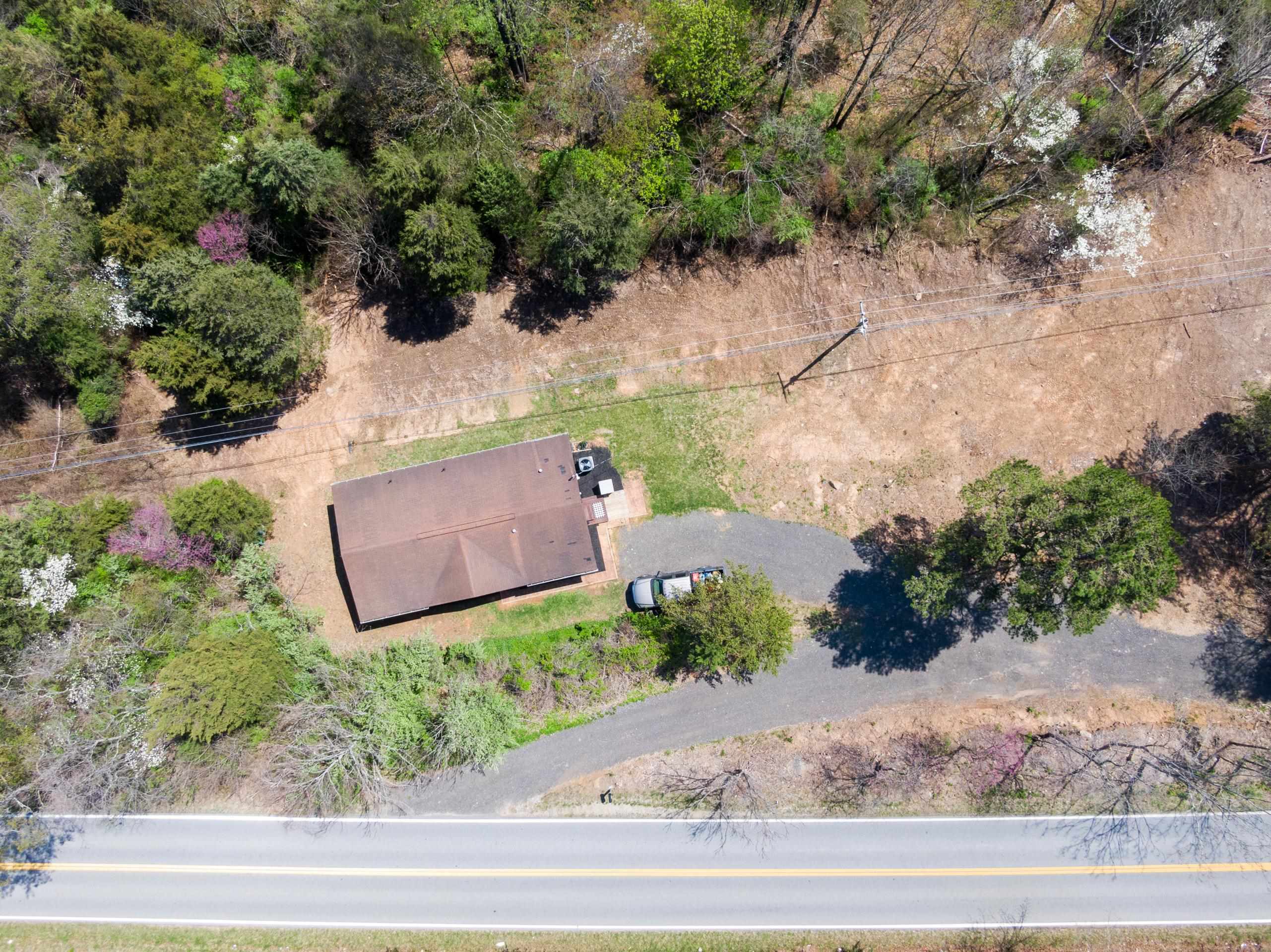 3111 North Fork Road Elliston, VA 24087 - Photo 31 of 44 Gallery Image 31