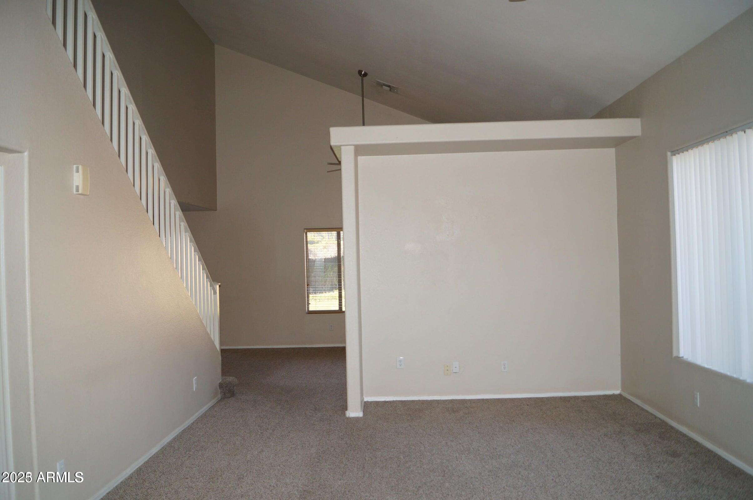 8102 West Hammond Lane Phoenix, AZ 85043 - Photo 3 of 16 a view of room