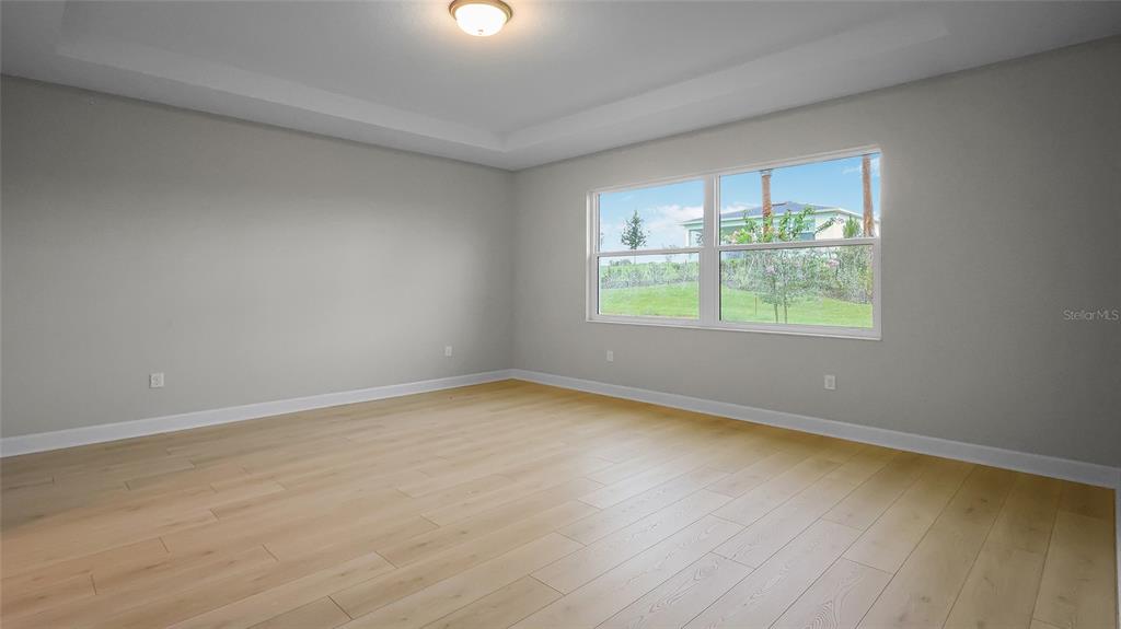 1620 Bellagio Loop Tavares, FL 32778 - Photo 28 of 81 an empty room with a window