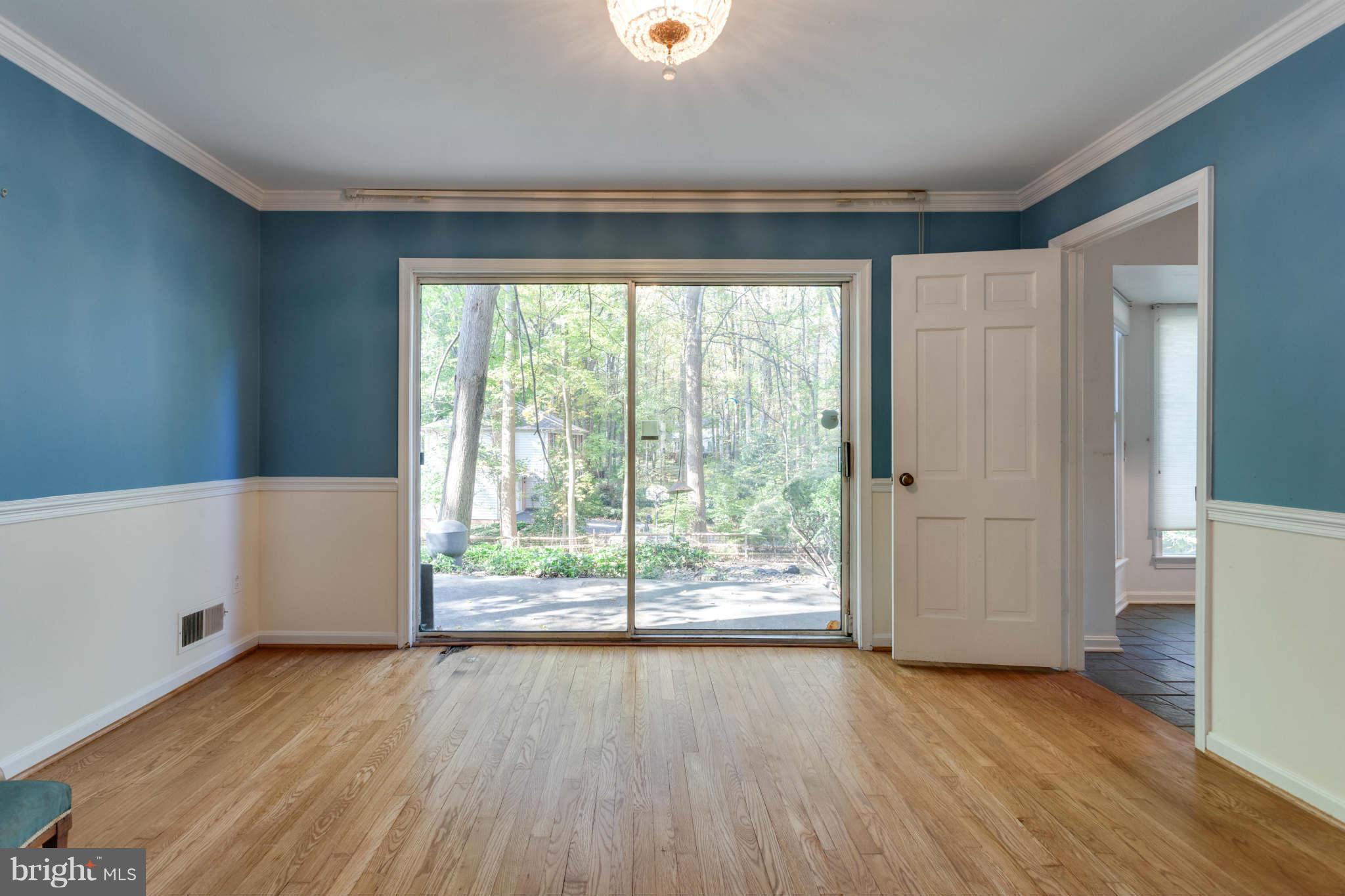 7029 Arbor Lane McLean, VA 22101 - Photo 5 of 23 Dining Room
