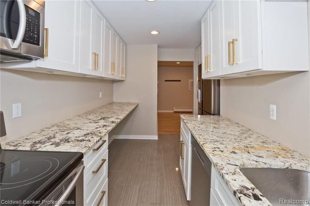 1707 East 14 Mile Road Birmingham, MI 48009 - Photo 24 of 32