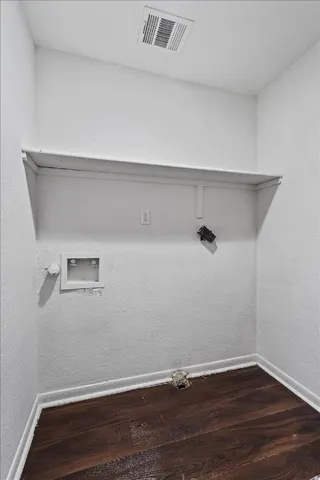 $2,195 | 3324 Farm To Market Road 1101, New Braunfels, TX 78130