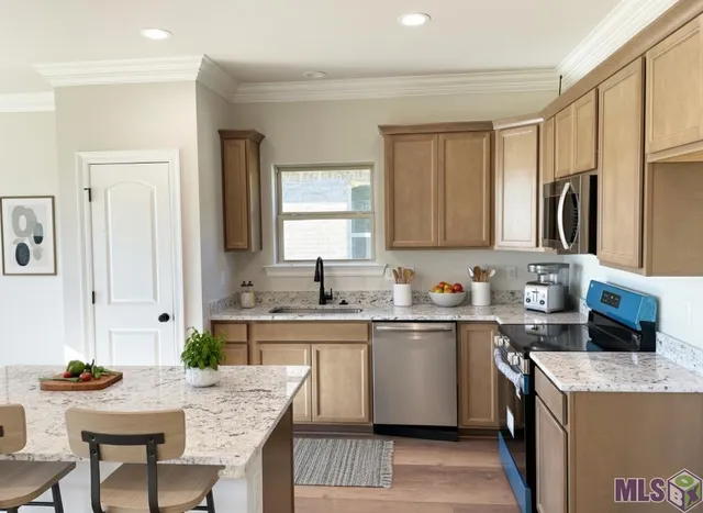 $277,430 | 122 Marie Claire Drive, Houma, LA 70364