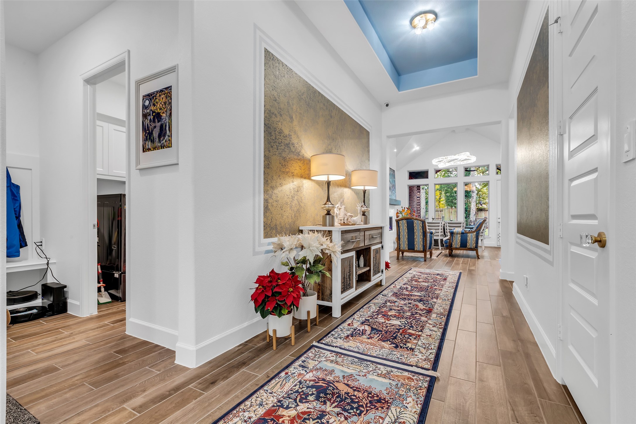 633 North Rivus Overlook Drive Willis, TX 77318 - Photo 7 of 28 a very nice looking room with wooden floor