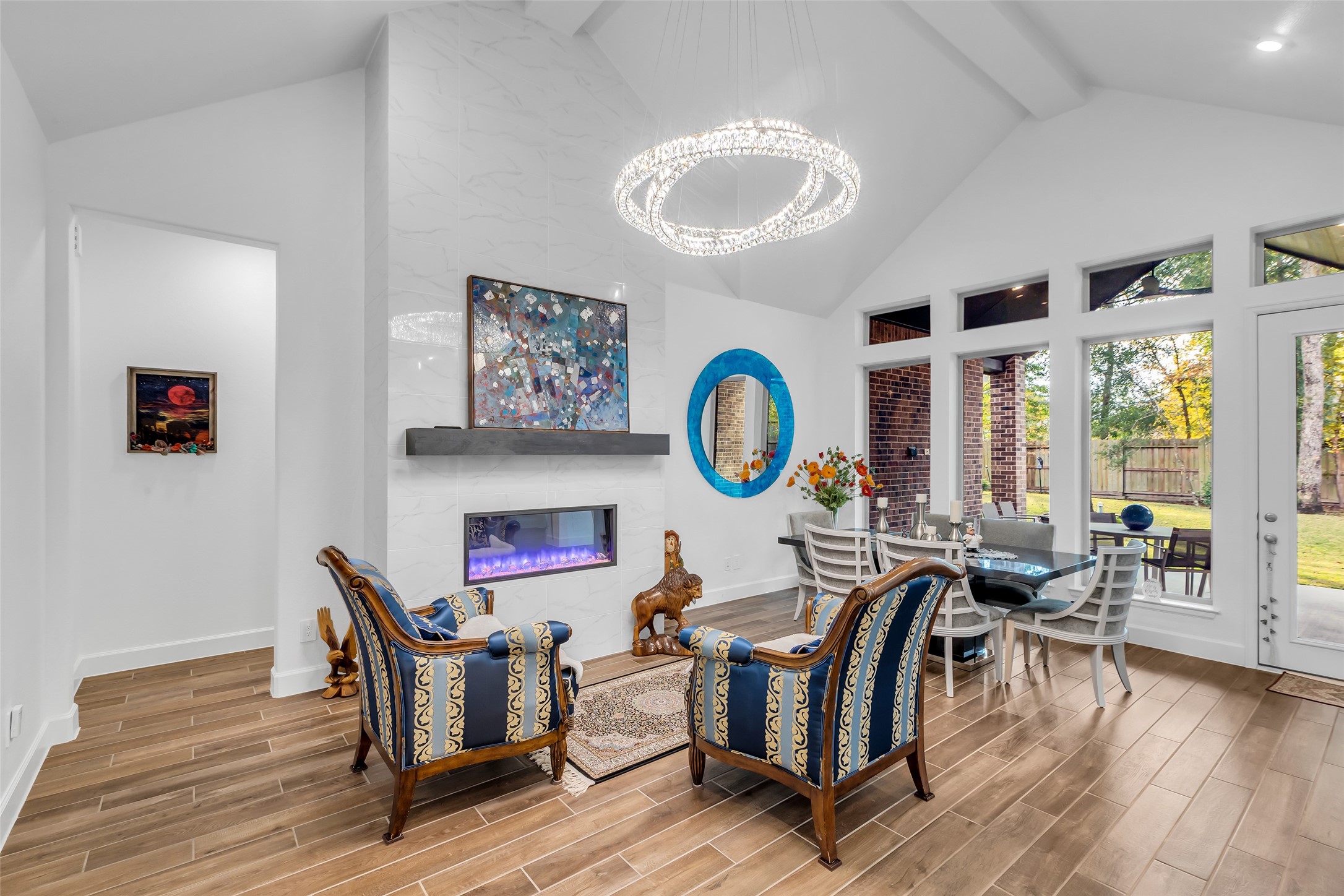 633 North Rivus Overlook Drive Willis, TX 77318 - Photo 8 of 28 a living room with furniture and a large window