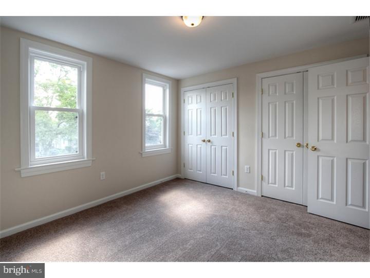 209 Lippincott Avenue Riverside, NJ 08075 - Photo 15 of 24