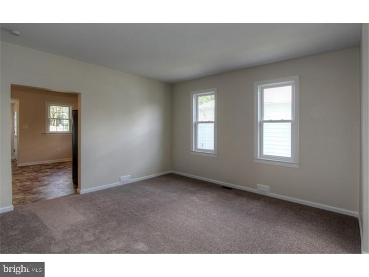 209 Lippincott Avenue Riverside, NJ 08075 - Photo 7 of 24