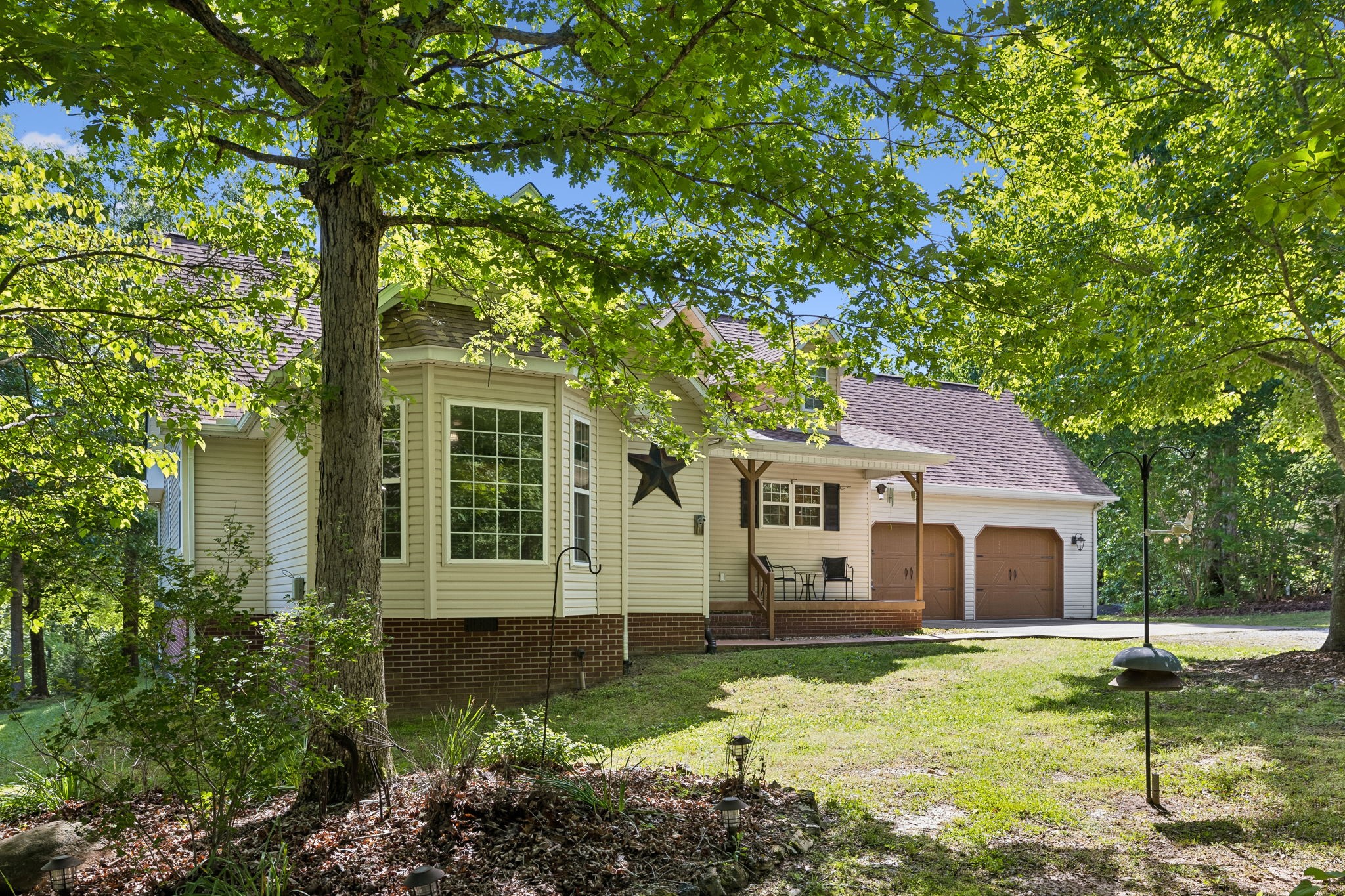 363 Overhead Bridge Road Hampshire, TN 38461 - Photo 3 of 85 Gallery Image 3