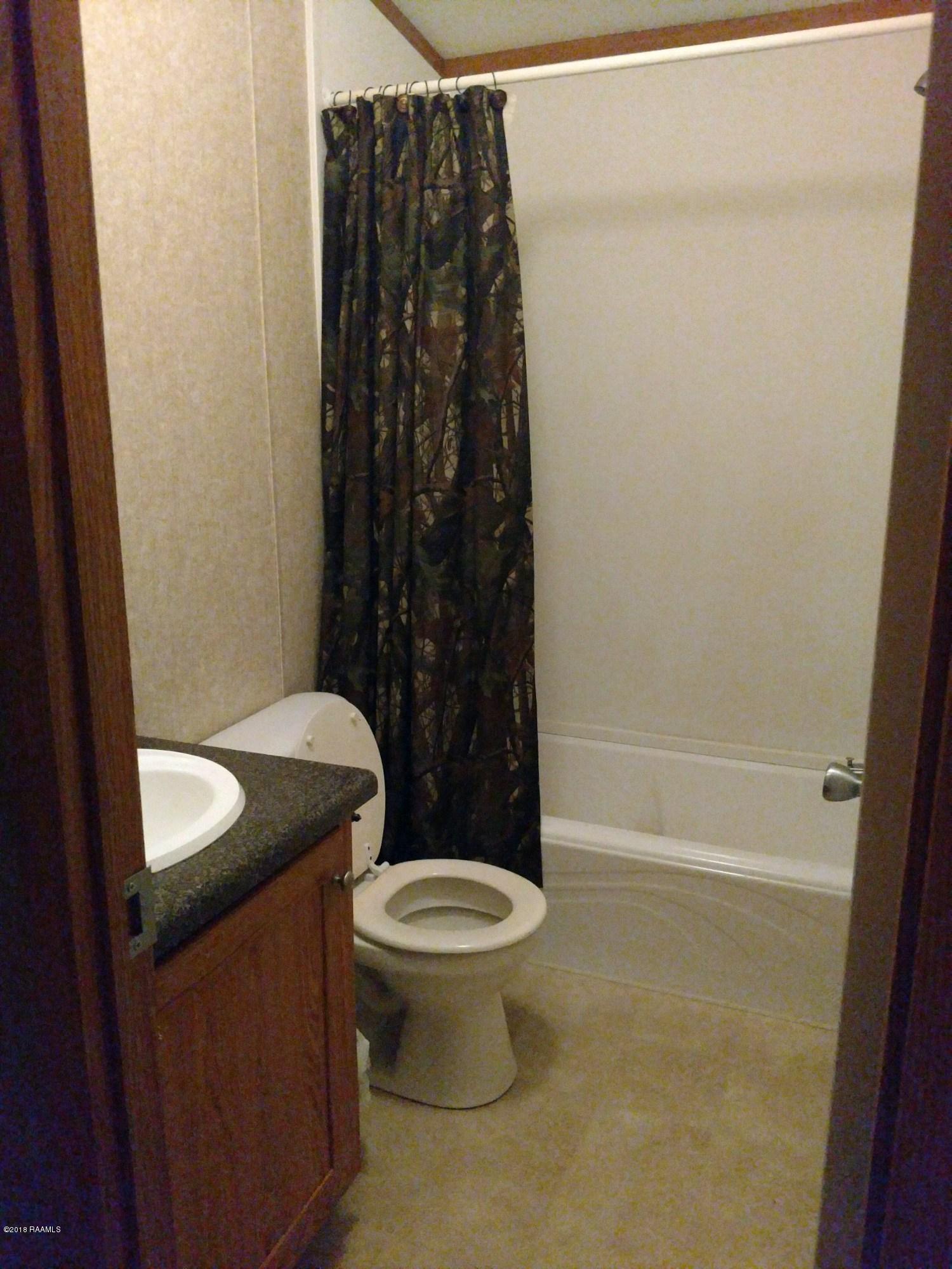 618 Country Ridge Road, Unit 62 Opelousas, LA 70570 - Photo 7 of 11 IMG_20180605_201417925_BURST001_LL