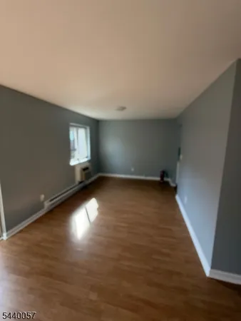$2,750 | 187 Brighton Avenue, Belleville, NJ 07109